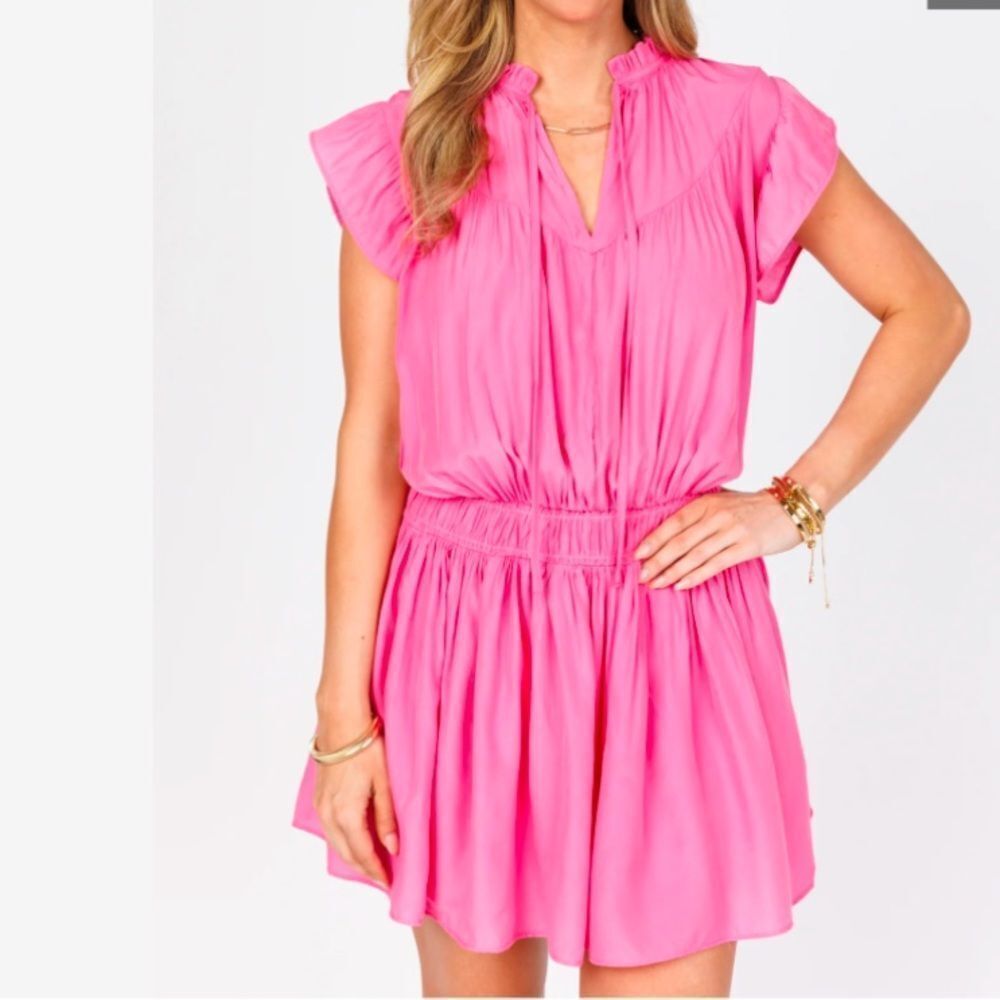 Avara Pink Jenna dress size small